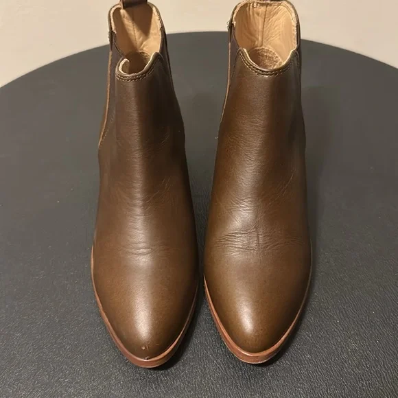 Nisolo‎ Eva Chelsea boot - Picture 3 of 9